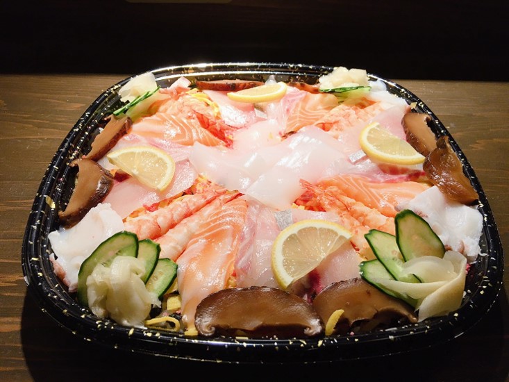 はまかぜの特製海鮮ちらし寿司（4人前）